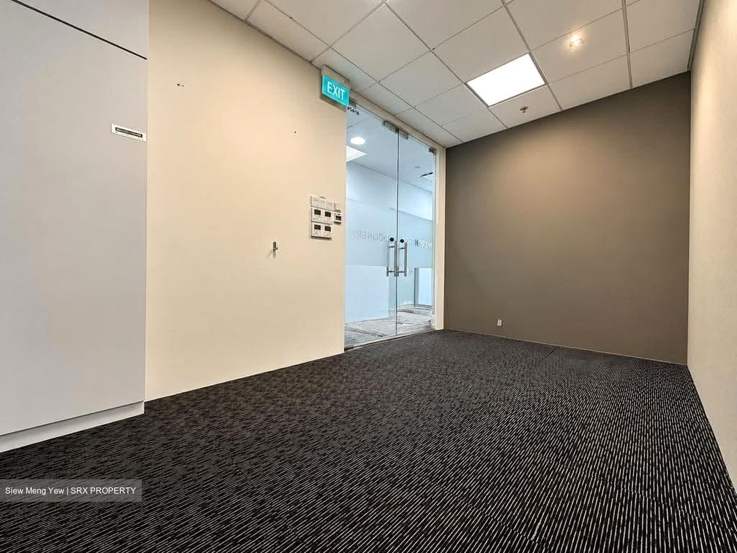 Springleaf Tower (D2), Office #627360521